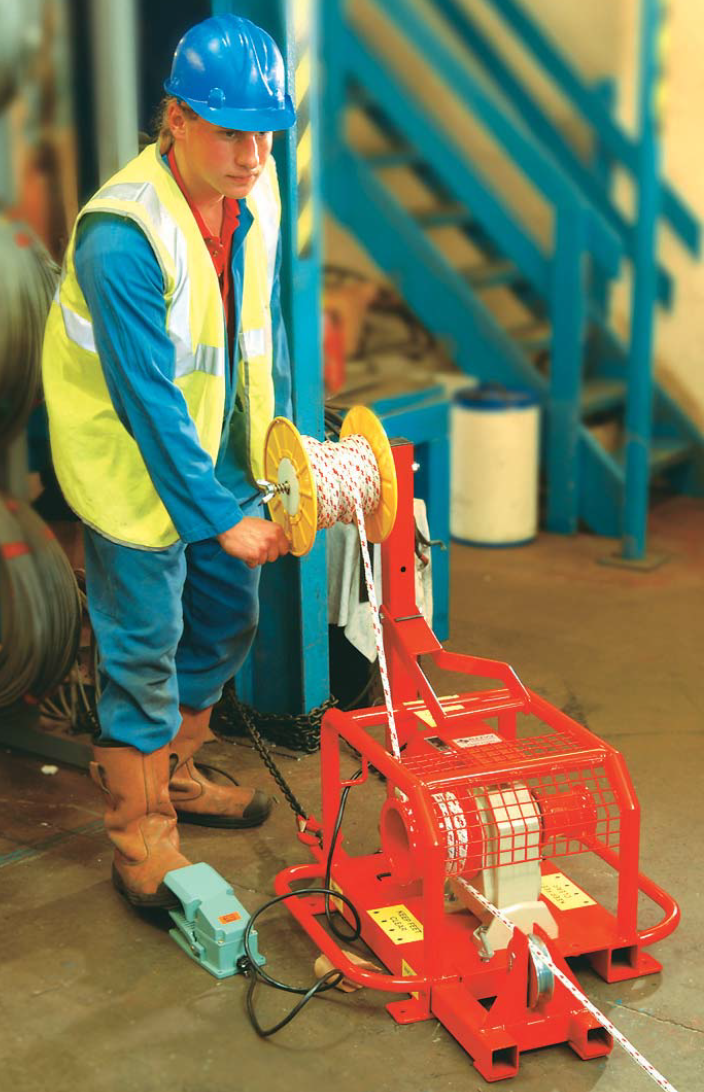 cable laying winch operation